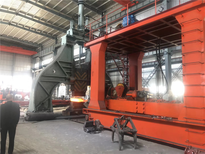 管件鍛壓設(shè)備